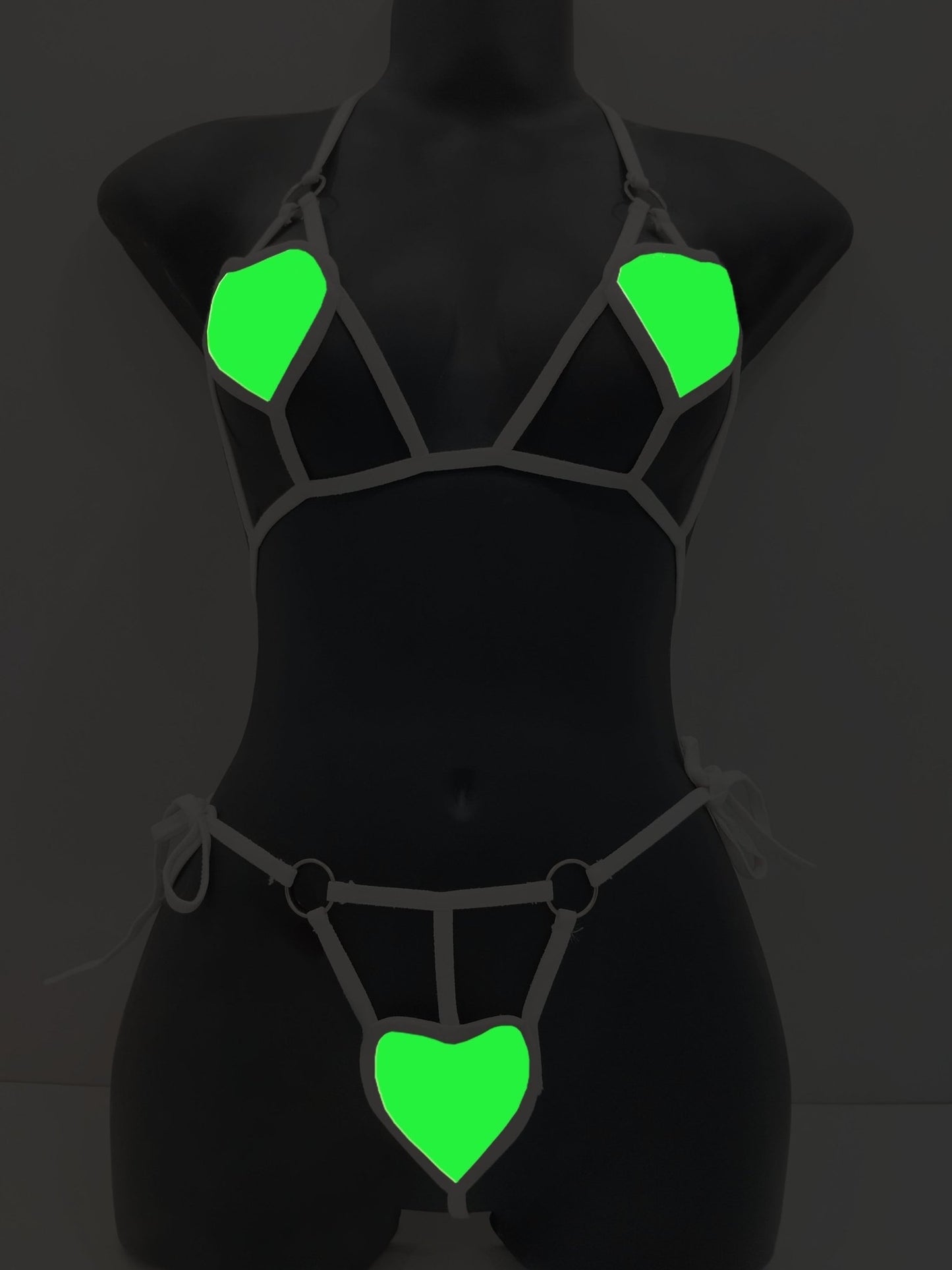 Kamuk Life Glow in Dark Heart Shape Bra and Panty Set - Intimacy HubLingerieKamuk Life